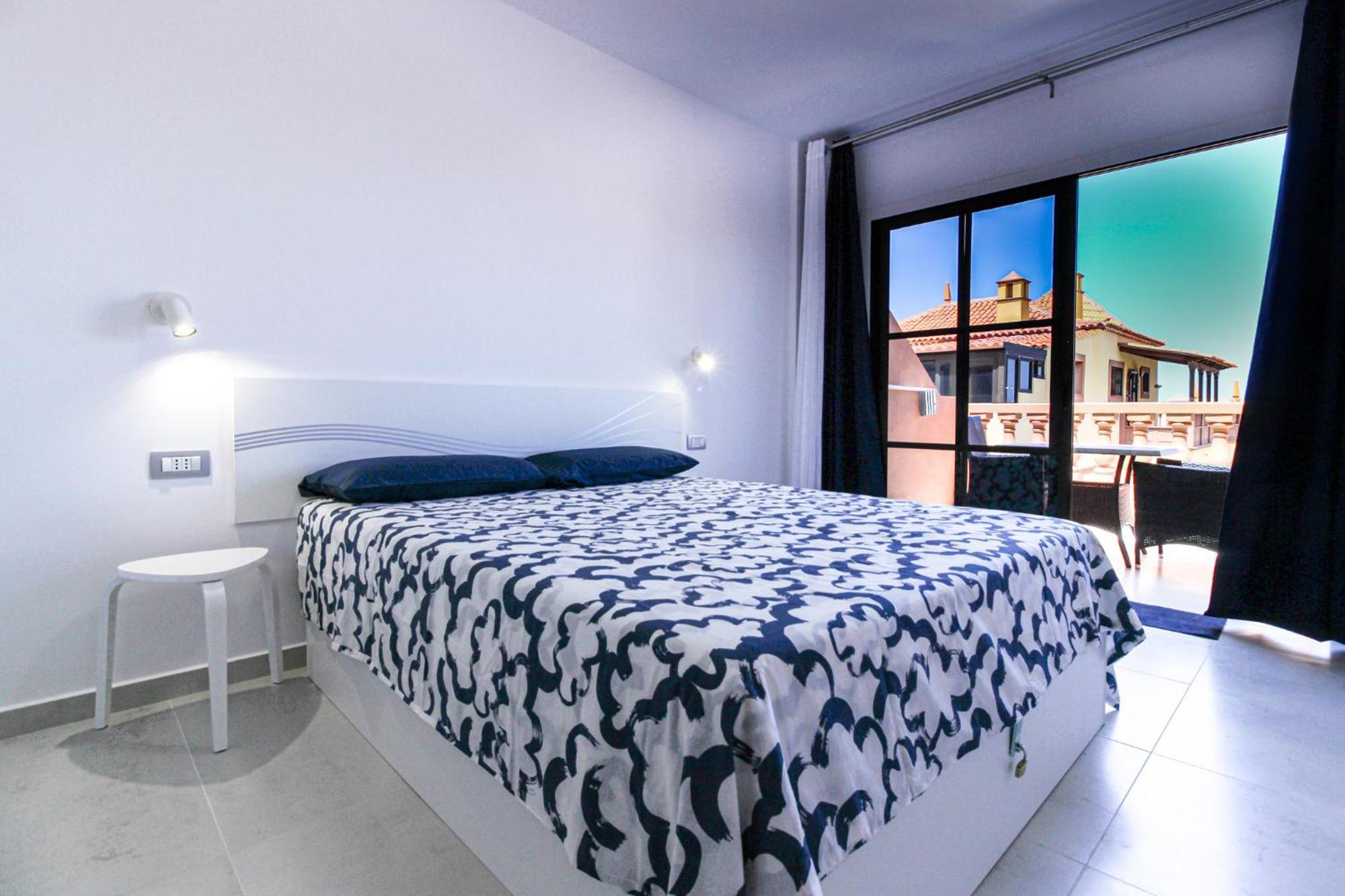 Playa Del Duque - Costa Adeje Lux Ocean View Apartment In Elite Palace Екстериор снимка
